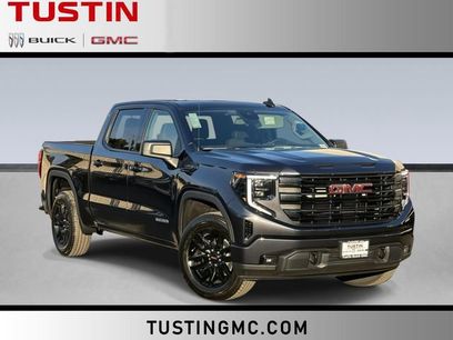New 2026 GMC Sierra 1500 Elevation w/ LPO, Elevation Black Package