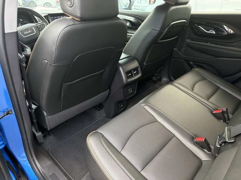 Used 2024 GMC Terrain AT4 AWD/4WD image 15