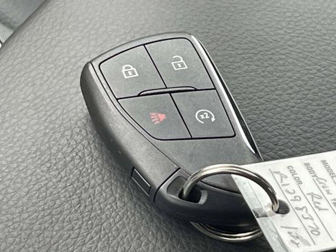 Used 2024 GMC Canyon Denali AWD/4WD image 36