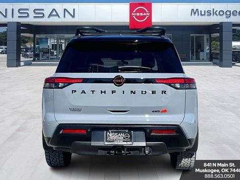 New 2026 Nissan Pathfinder Rock Creek image 4