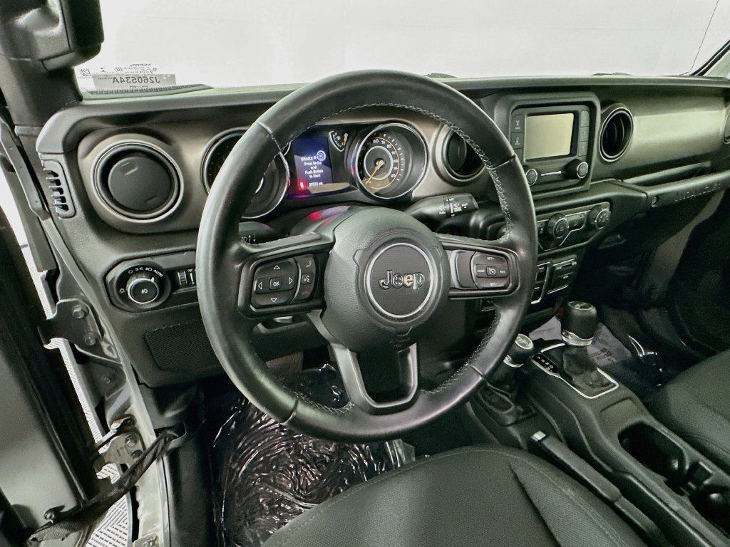 Certified 2020 Jeep Wrangler Unlimited Sport S AWD/4WD image 17