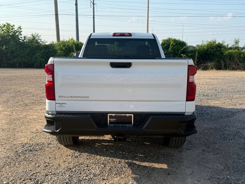 Used 2025 Chevrolet Silverado 1500 W/T w/ Trailering Package AWD/4WD image 5