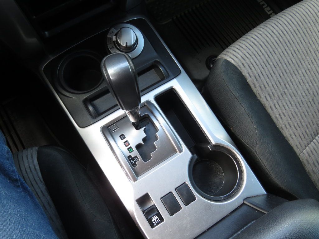Used 2019 Toyota 4Runner SR5 AWD/4WD image 23