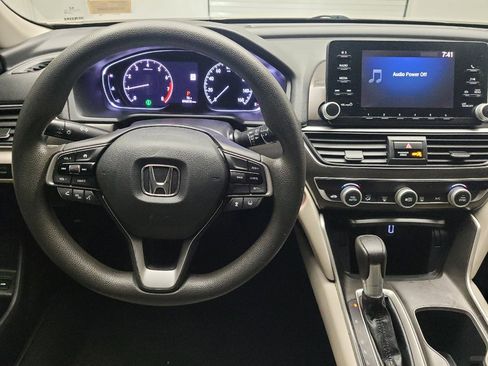 Used 2018 Honda Accord LX image 22
