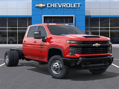 New 2026 Chevrolet Silverado 3500 W/T image 7
