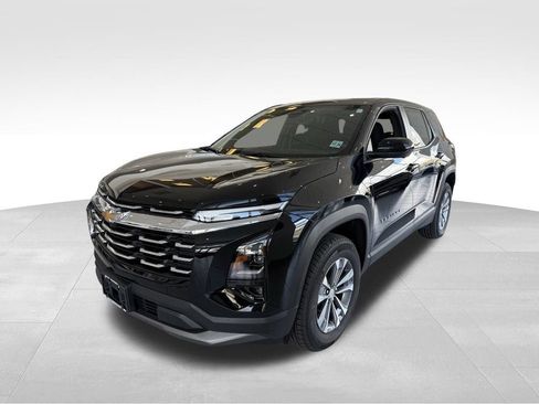 Used 2026 Chevrolet Equinox LT w/ Safety and Technology Package AWD/4WD image 1