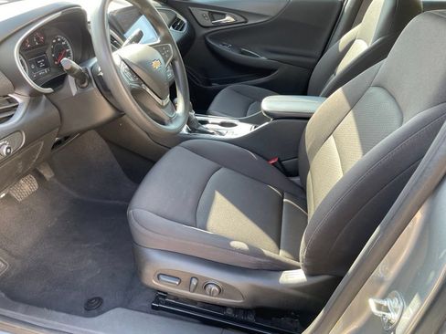 Used 2024 Chevrolet Malibu LT FWD image 9