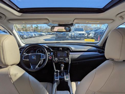 Used 2016 Honda Civic Touring image 39