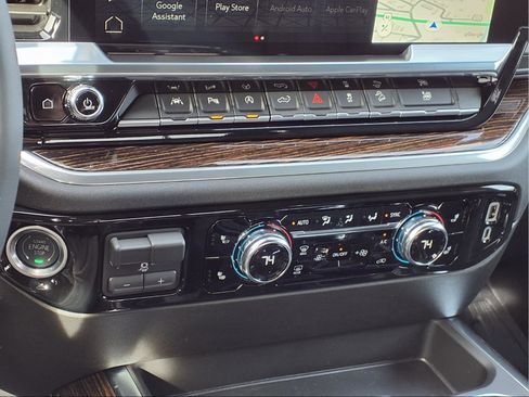 New 2026 GMC Sierra 1500 Elevation w/ Elevation Premium Package AWD/4WD image 12