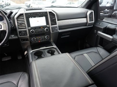 Used 2019 Ford F250 Platinum w/ Platinum Ultimate Package image 23