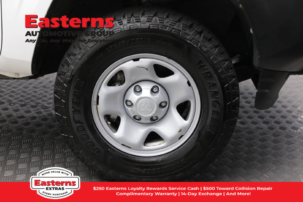 Used 2020 Toyota Tacoma SR RWD image 29