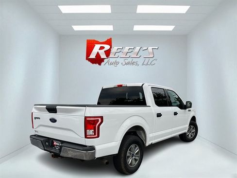 Used 2017 Ford F150 XLT AWD/4WD image 7