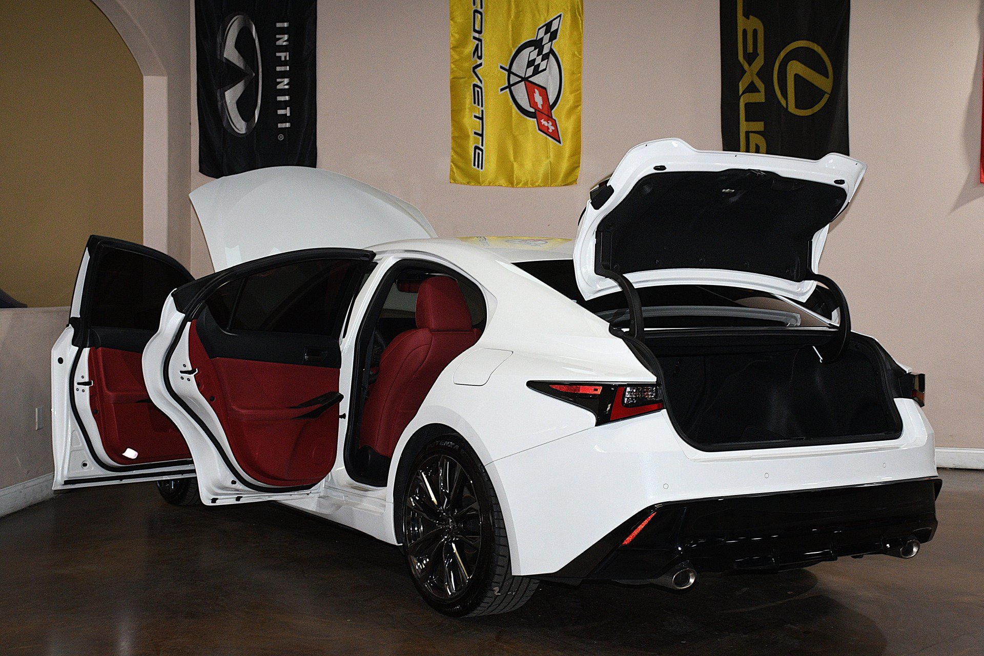 Used 2025 Lexus IS 350 F Sport RWD image 92