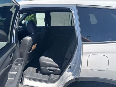 Used 2023 Honda Passport EX-L image 17