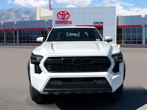New 2026 Toyota Tacoma TRD Off-Road w/ TRD Off Road Upgrade Package image 2