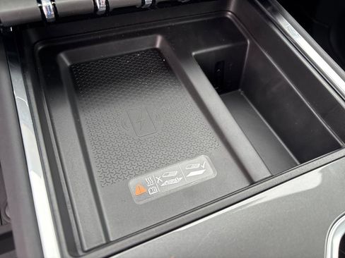 New 2026 GMC Acadia Elevation image 20