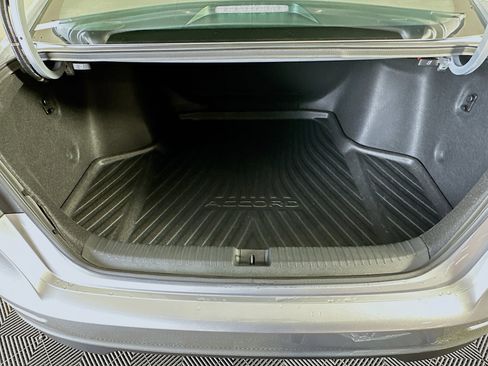 Used 2025 Honda Accord Sport image 27