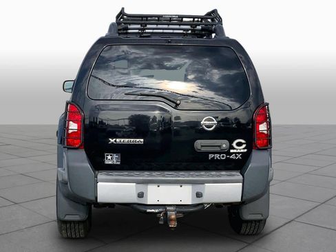 Used 2011 Nissan Xterra PRO-4X w/ Pro-4x Leather Pkg AWD/4WD image 4