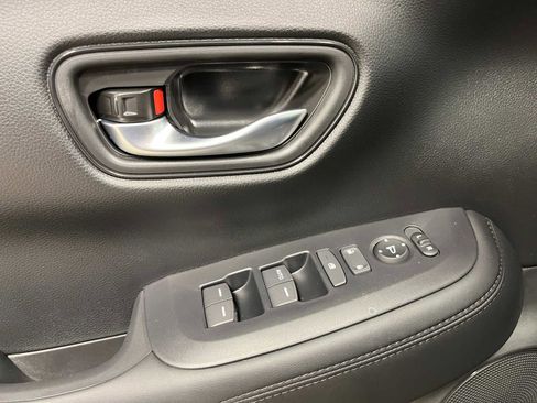 New 2027 Honda HR-V LX image 12