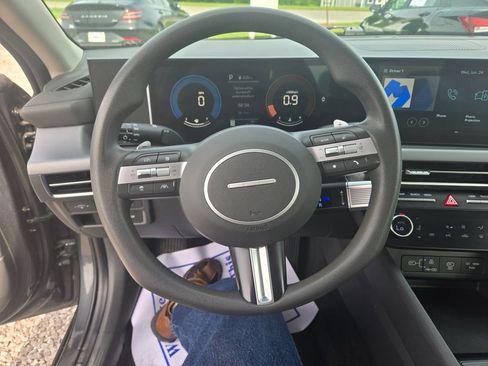 Used 2024 Hyundai Sonata SEL FWD image 9