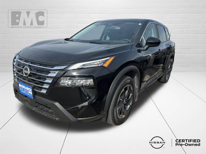 Used 2025 Nissan Rogue SV