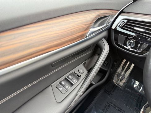 Certified 2022 BMW 540i xDrive 540i xDrive w/ M Sport Package image 28