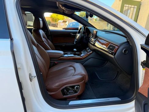 Used 2011 Audi A8 L 4.2 image 38