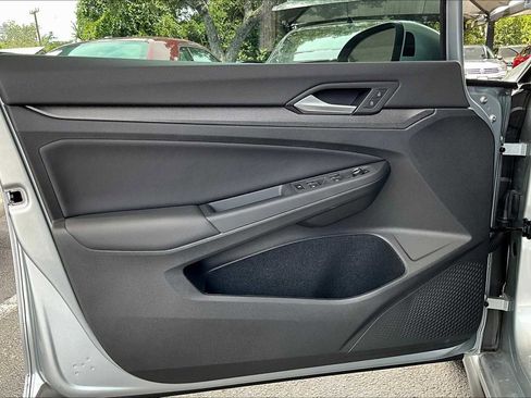 New 2025 Volkswagen GTI SE image 10