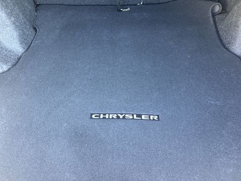 Used 2013 Chrysler 200 Touring FWD image 41