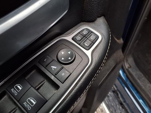 Used 2024 RAM 2500 Big Horn w/ Bed Utility Group image 24