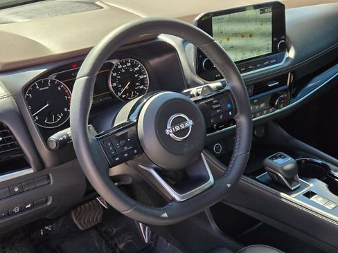 Certified 2023 Nissan Rogue SL w/ SL Premium Package FWD image 23