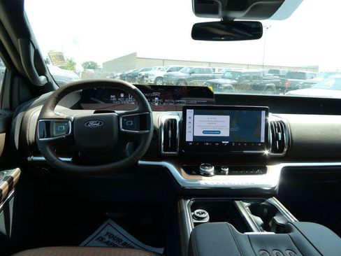 New 2027 Ford Expedition King Ranch AWD/4WD image 16