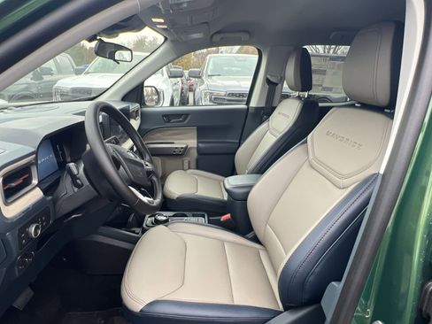 New 2025 Ford Maverick Lariat w/ 4K Tow Package image 13