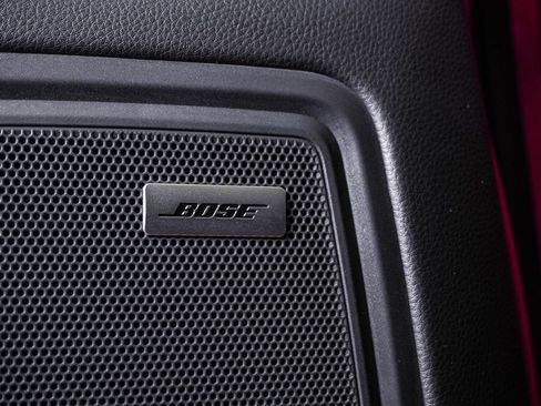 Certified 2026 Porsche Macan AWD/4WD image 27