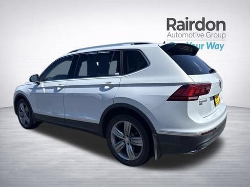 Used 2018 Volkswagen Tiguan SEL Premium AWD/4WD image 5