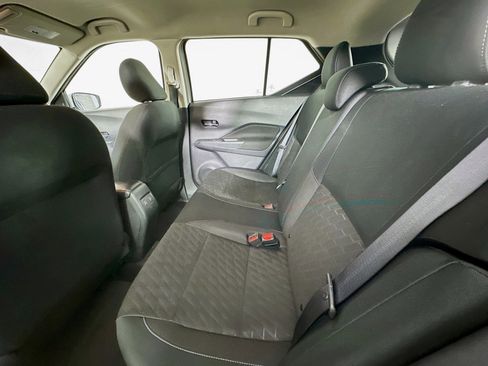 Used 2024 Nissan Kicks SV image 26