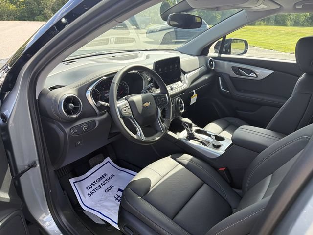 New 2026 Chevrolet Blazer LT w/ Midnight/Sport Edition AWD/4WD image 10