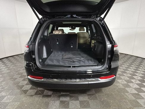 Used 2023 Jeep Grand Cherokee 4WD 4xe image 31