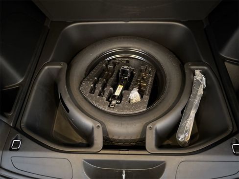 Certified 2021 Jeep Grand Cherokee Freedom Edition image 21