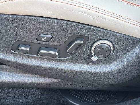 Certified 2026 Genesis GV70 3.5T Sport Prestige image 20