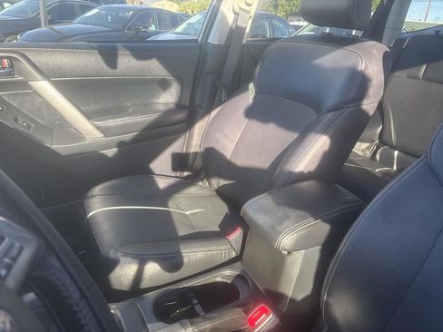 Used 2015 Subaru Forester 2.5i Touring w/ Eyesight & Navigation System image 19