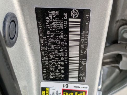 Used 2025 Toyota Camry SE image 31