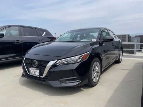 Used 2023 Nissan Sentra S FWD image 4