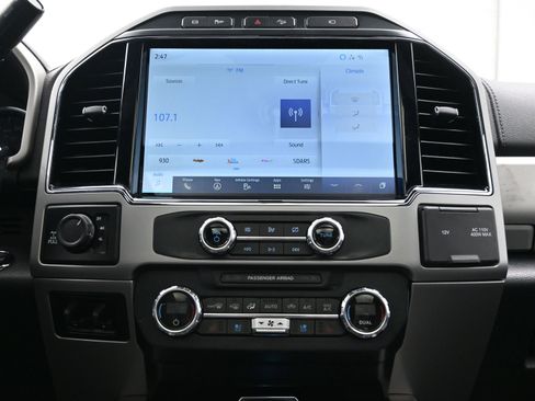 Used 2022 Ford F250 Lariat w/ Lariat Ultimate Package image 17