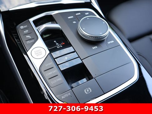Used 2023 BMW 330i Sedan w/ Premium Package RWD image 26