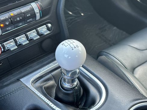 Used 2019 Ford Mustang Bullitt image 21