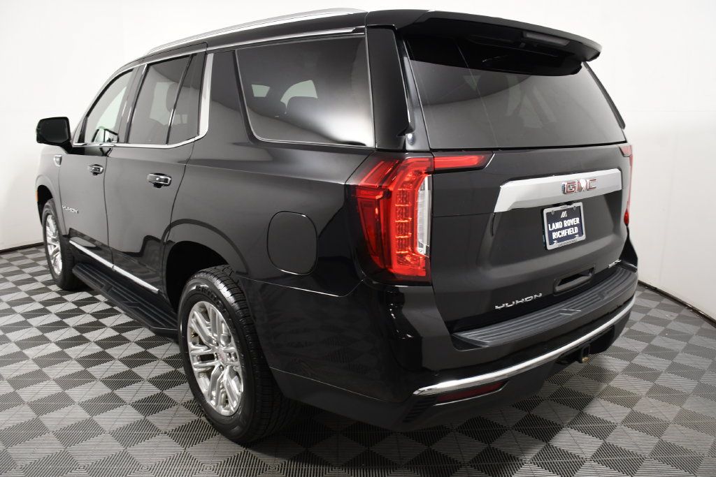 Used 2021 GMC Yukon SLT w/ SLT Premium Package AWD/4WD image 4