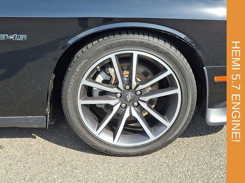 Used 2023 Dodge Challenger R/T RWD image 8