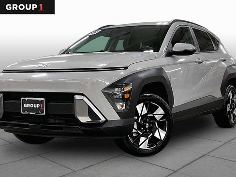 Used 2024 Hyundai Kona SEL AWD/4WD image 1