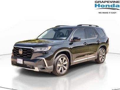 Used 2025 Honda Pilot Touring